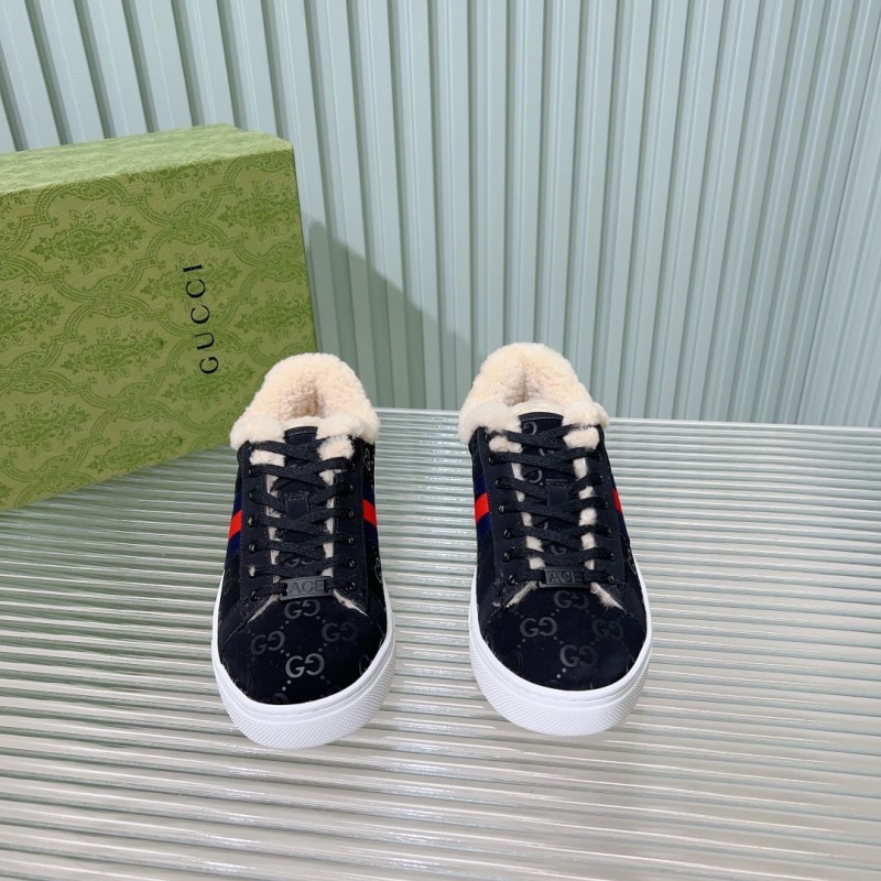 G*u*i casual shoes